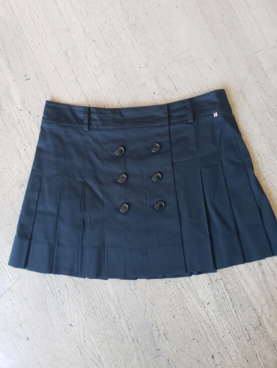 Burberry Dresses & Skirts - EUC - Vintage Authentic Burberry London Black Pleated Mini Skirt